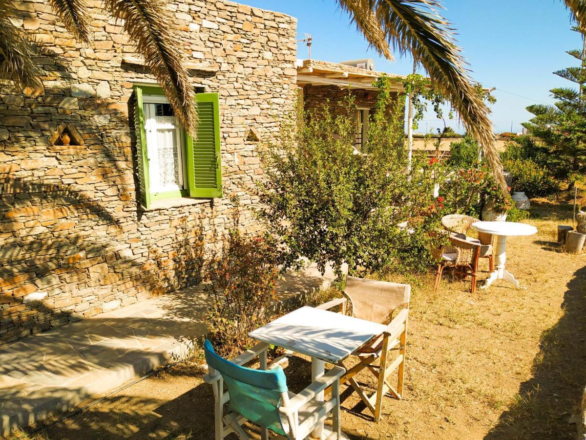 Το Κατἑ Aparthotel Artemonas Exterior photo